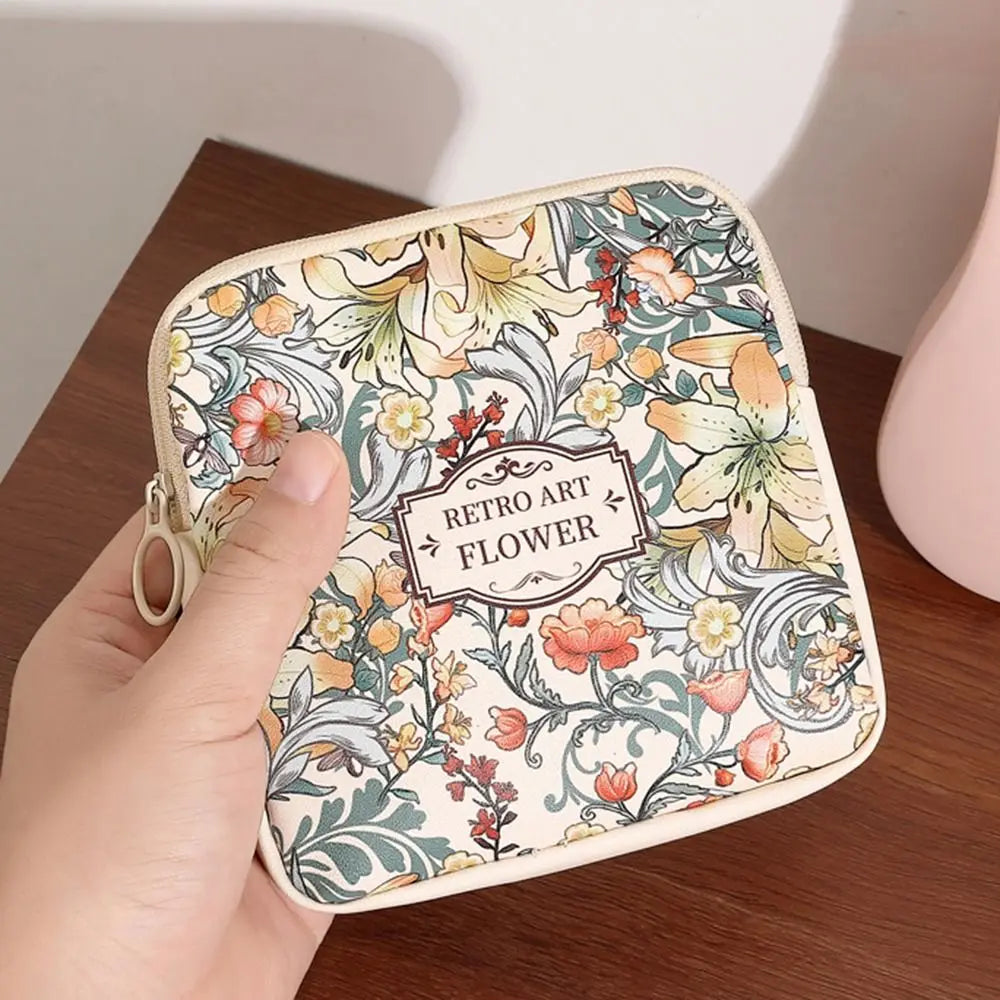 New PVC Women Girls Cosmetic Makeup Bag Coin Purse Large Capacity Sanitary Pads Bag Portable Mini Data Cables Organizer