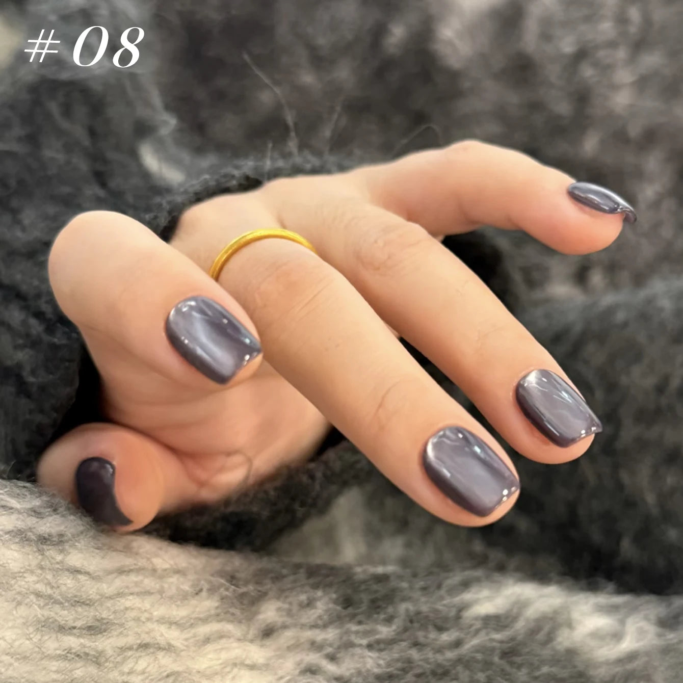 10ML 1-21PCS 2025 Autumn New Emerald Green Magnet Cat's Eye Gel Nail Polish Green Whitening Glass Bead Cat Eye Nail Polish