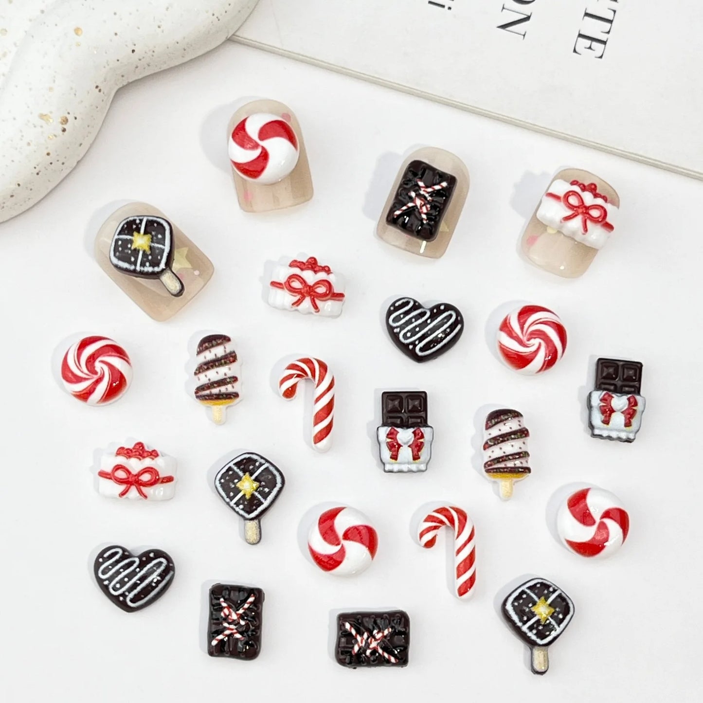 50pcs Resin Mini Christmas chocolate Decor Cartoon Magic Wand Cake Popsicle Figurine Flatback Stone Nail Art Scrapbook DIY Craft