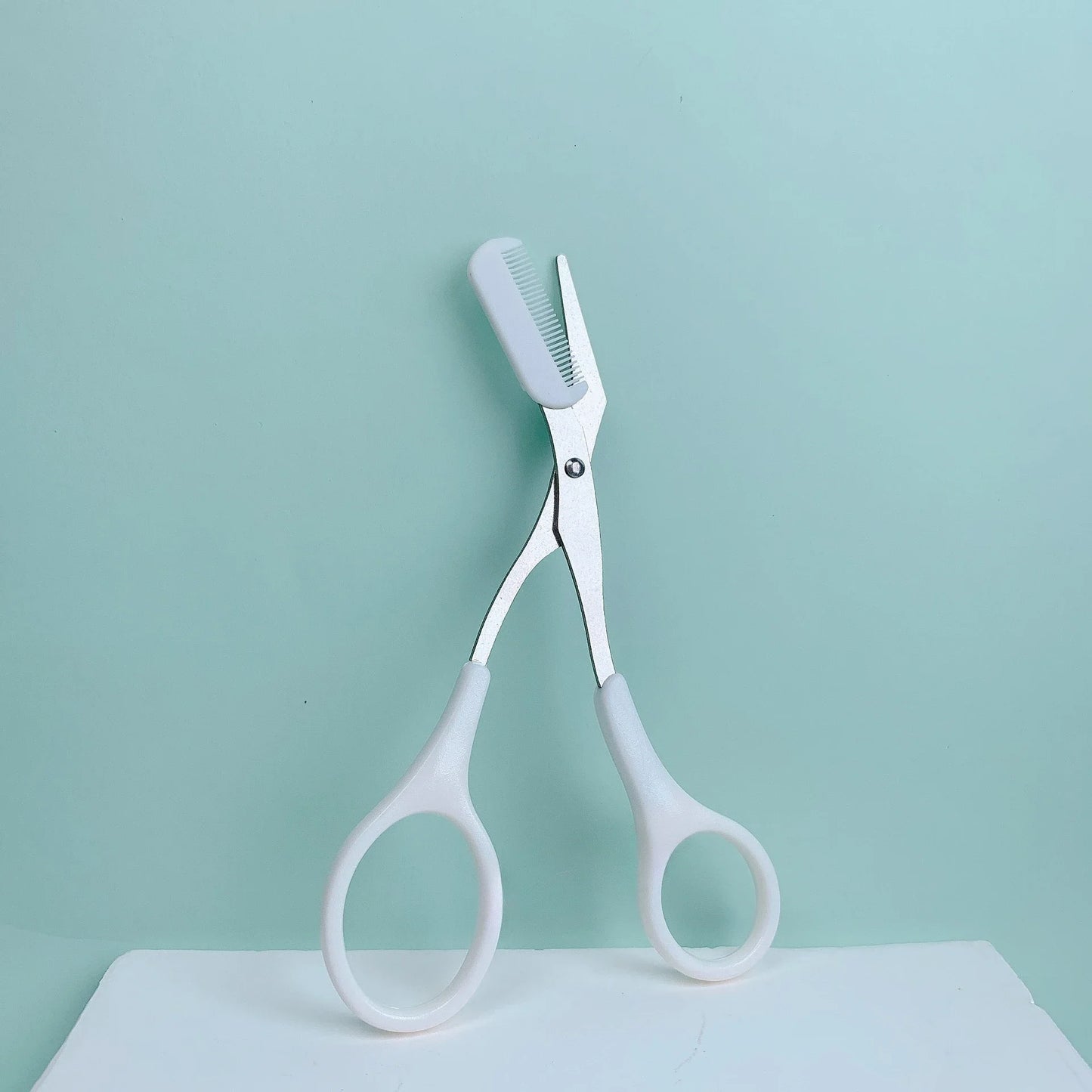 Pink eyebrow trimming scissors with built-in comb - stainless steel, precise grooming tool,creating perfect eyebrows Beauty Tool
