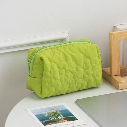 Trendy Large Capacity Corduroy Makeup Bag Travel Printed Toiletry Organizer Bag Makeup Brush Skincare Storage Bag for Women