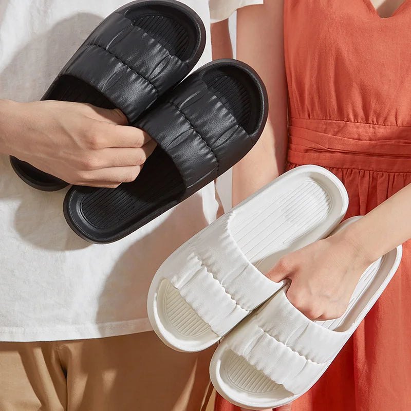 Soft Bottom Slippers for Women Home Bathroom Home Bath Non-slip Couple Summer Sandals for Men Summer Wear Comfortable