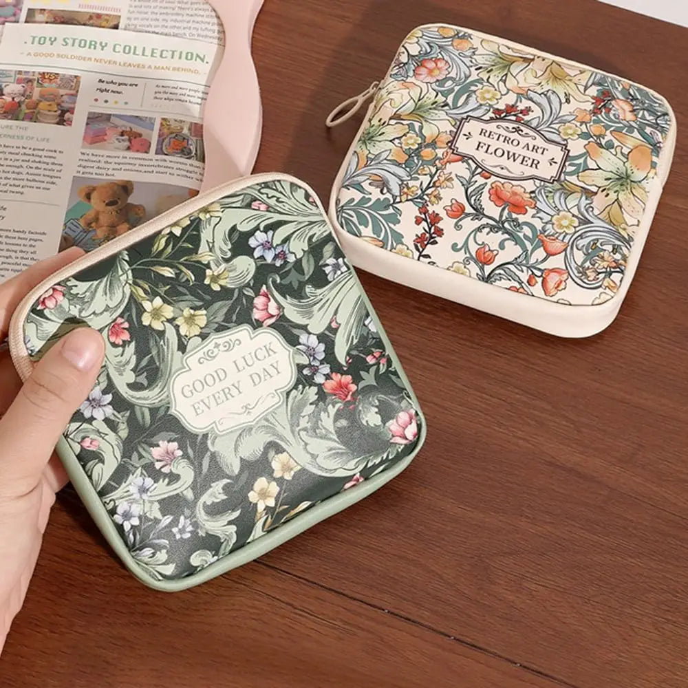New PVC Women Girls Cosmetic Makeup Bag Coin Purse Large Capacity Sanitary Pads Bag Portable Mini Data Cables Organizer