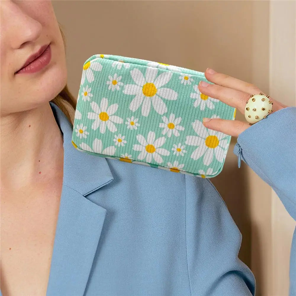 Trendy Large Capacity Corduroy Makeup Bag Travel Printed Toiletry Organizer Bag Makeup Brush Skincare Storage Bag for Women