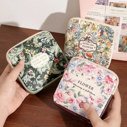 New PVC Women Girls Cosmetic Makeup Bag Coin Purse Large Capacity Sanitary Pads Bag Portable Mini Data Cables Organizer