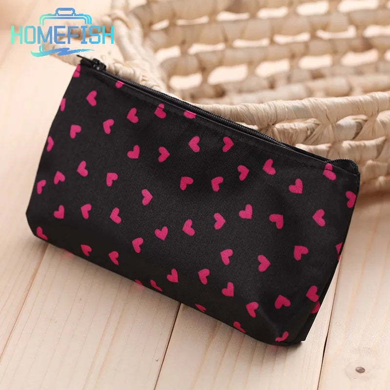 HOMEFISH Heart Pattern Zipper Makeup Bag Fashion Design Multi-Functional Bag Using As Cosmetic Pouch Or Travel Purse For Women