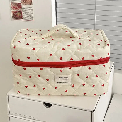 Ladies Zipper Quilting Make Up Bag Cosmetic Bag for Women Fashion Ins Heart Makeup Bag Pouch Small Large Toiletry Handbag Case