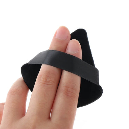1/2 Pcs Triangle Velvet Powder Puff Flours Mini Face Makeup Sponge Cosmetics Soft Cotton Face Powder Puff Washable Lightweight