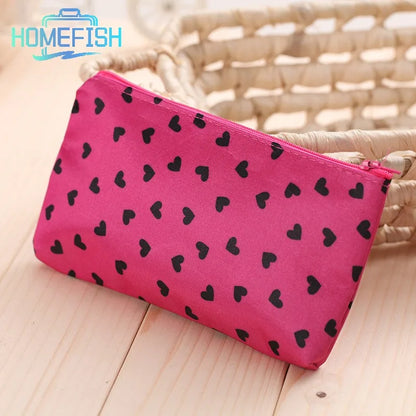 HOMEFISH Heart Pattern Zipper Makeup Bag Fashion Design Multi-Functional Bag Using As Cosmetic Pouch Or Travel Purse For Women