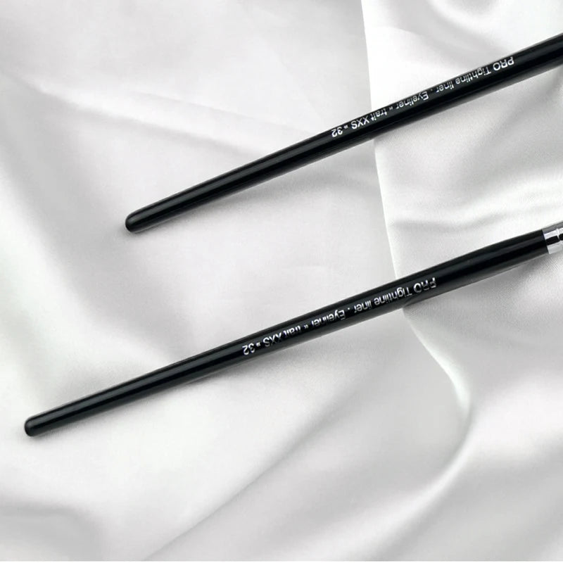 Good Quality SEP #32 PRO Tightline Liner Brushes Small Precision Flat Eyeliner Makeup Brush Makeup Artist