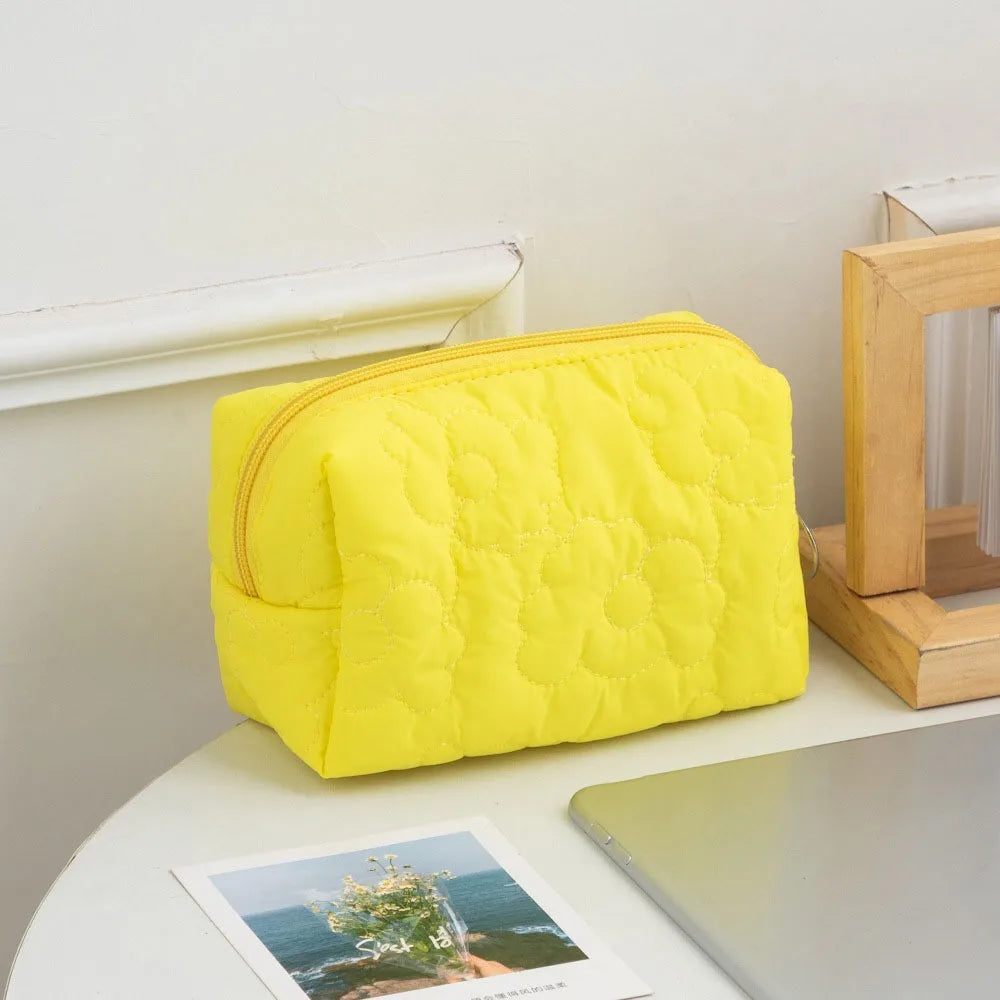 Trendy Large Capacity Corduroy Makeup Bag Travel Printed Toiletry Organizer Bag Makeup Brush Skincare Storage Bag for Women