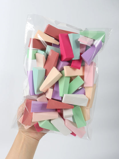 50 Pieces of Random Color Facial Curve Mixed Makeup Sponge, Latex-Free, Small Wedge-Shaped Smooth Application Beauty Sponge Applicator