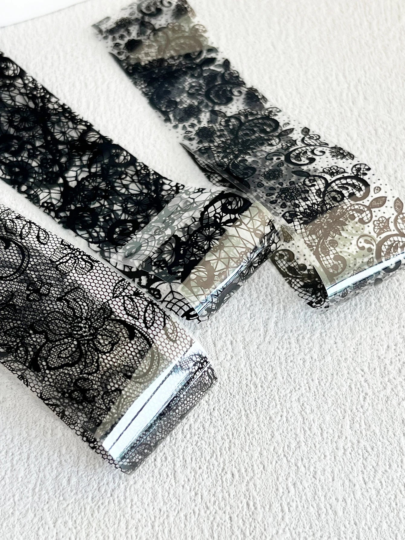 10 Sheets Lace Nail Foil White & Black Nail Stickers Design Transfer Foils Starry Sky Paper Nail Art Foil Decals for Nails Salon